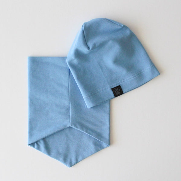 Beanie & Tube Scarf Set. Light Blue