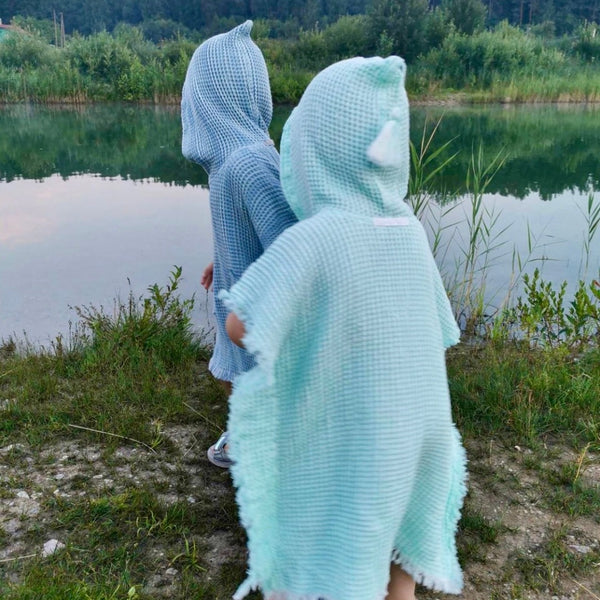 Linen Poncho. Mint