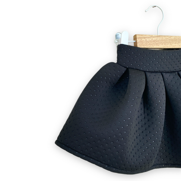 Neoprene Ruffle Skirt. Black